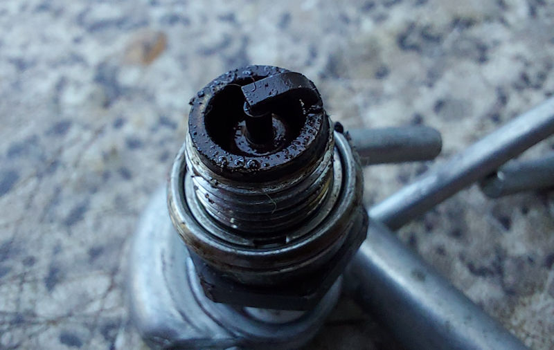 plug-corrosion.jpg